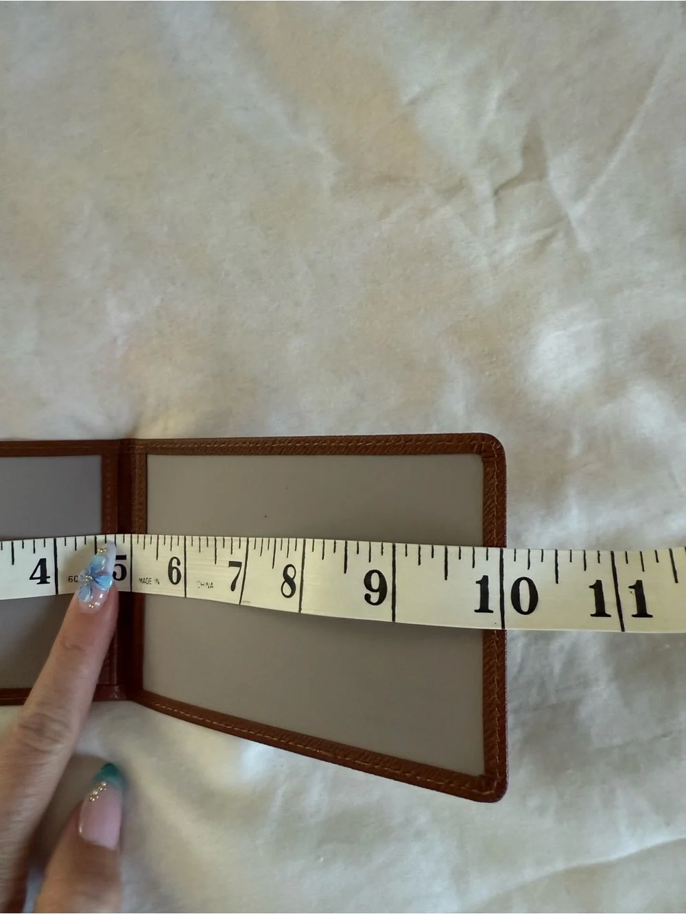 Louis Vuitton Taiga leather picture ID or card holder wallet
